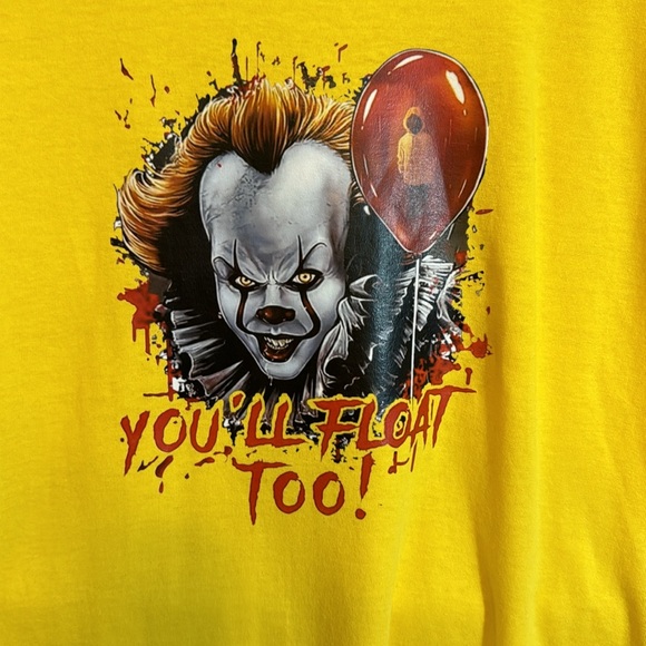 100% cotton gildan t-shirt, yellow size large can make this T-shirt - Picture 3 of 4